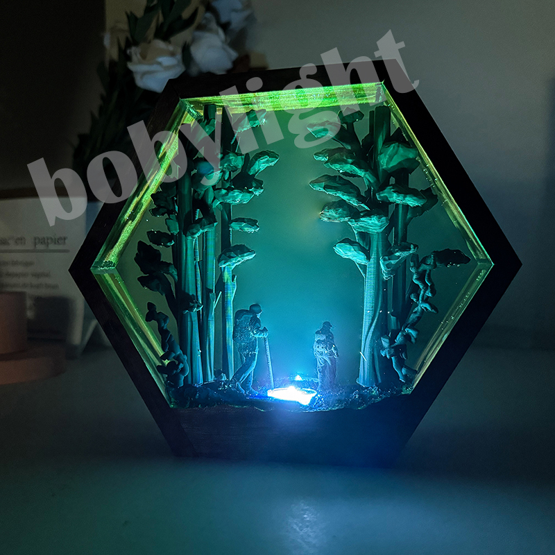 Resin Artist - Luminária de Resina em Formato de
