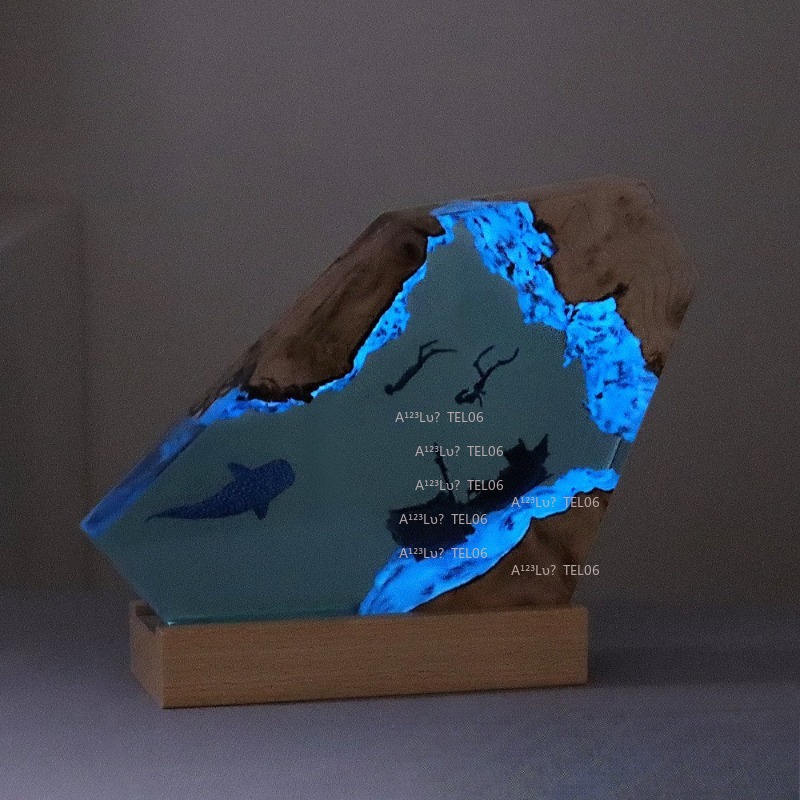 Luminária de resina e madeira  - Resin Art And Wood avaliação e preço