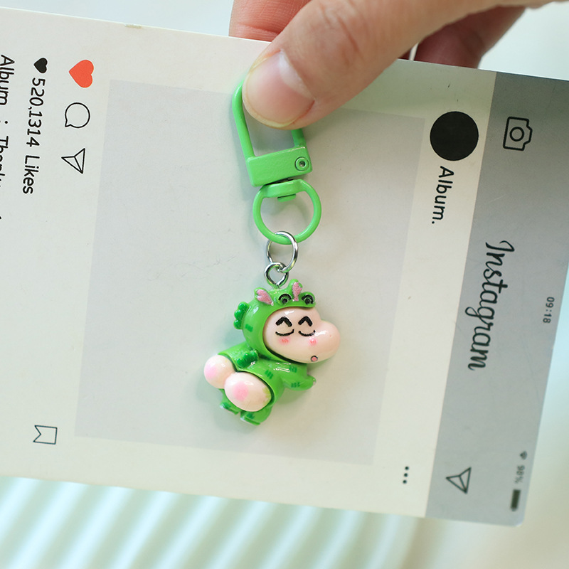 Chaveiro Crayon Shin-chan: Pin - Resin Art Keychain avaliação e preço